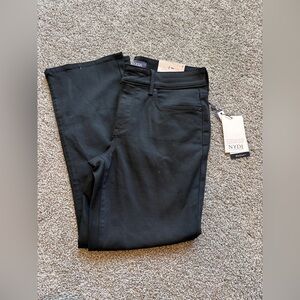 NYDJ Marilyn Ankle Black Plants